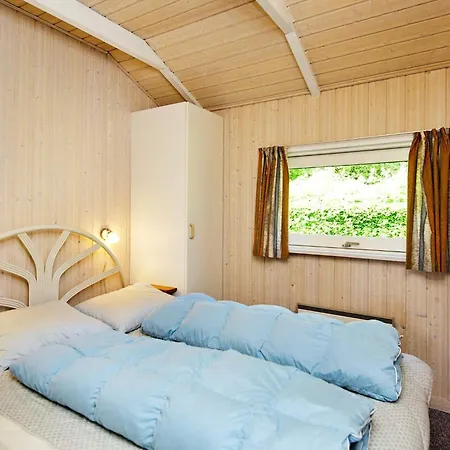 Semesterbostad 8 Person In Sjolund-by Traum *